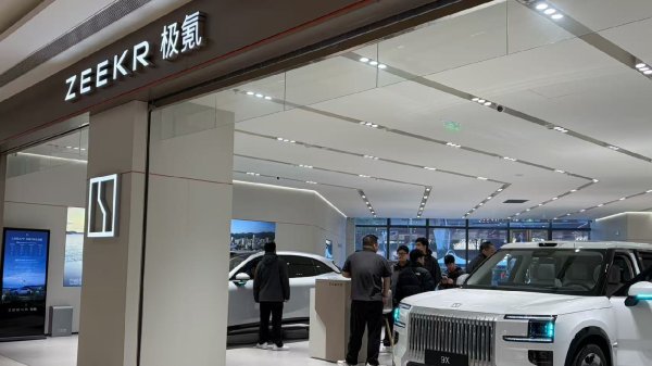 10大配资平台 美众议院投票延长《平价医疗法案》加强型补贴